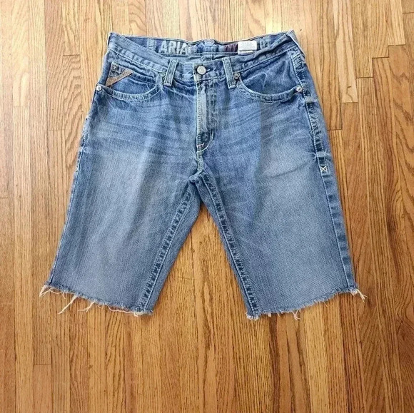 ARIAT Mens M6 Cutoff Denim Short Size 33 - Picture 1 of 5